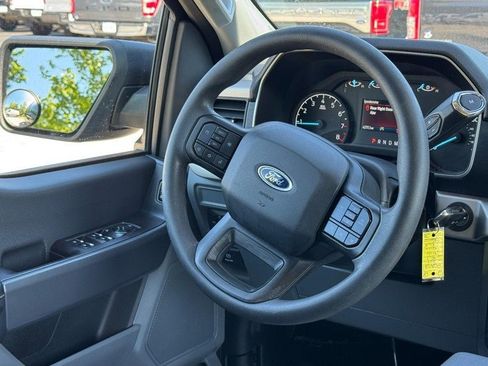Used 2021 Ford F150 XLT AWD/4WD image 14