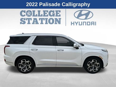 Used 2022 Hyundai Palisade Calligraphy w/ Cargo Package AWD/4WD image 2