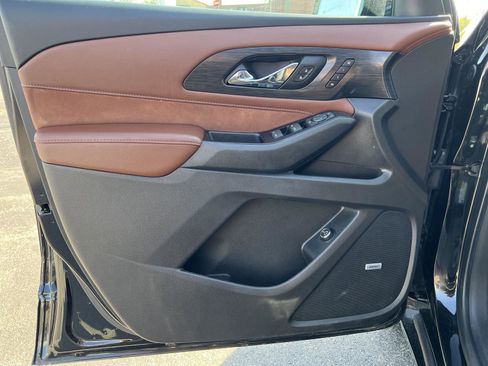Used 2019 Chevrolet Traverse High Country image 13
