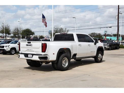 Used 2024 GMC Sierra 3500 Denali Ultimate image 6