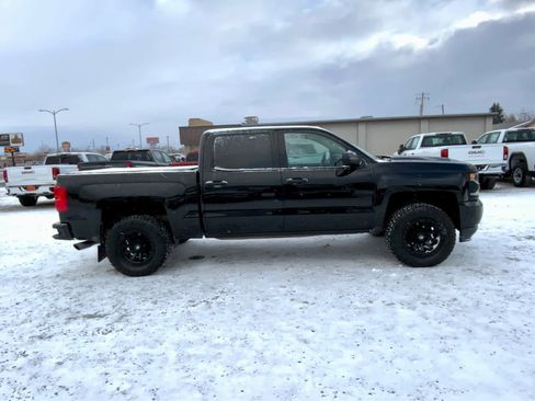 Used 2018 Chevrolet Silverado 1500 High Country image 6