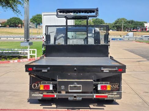 New 2024 Chevrolet Low Cab Forward RWD image 12