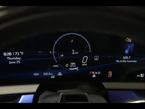 Used 2025 Cadillac Optiq Sport 1 w/ LPO, Floor Liner Package AWD/4WD image 9