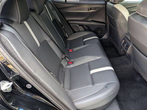 Used 2025 Toyota Camry SE w/ Convenience Package FWD image 26