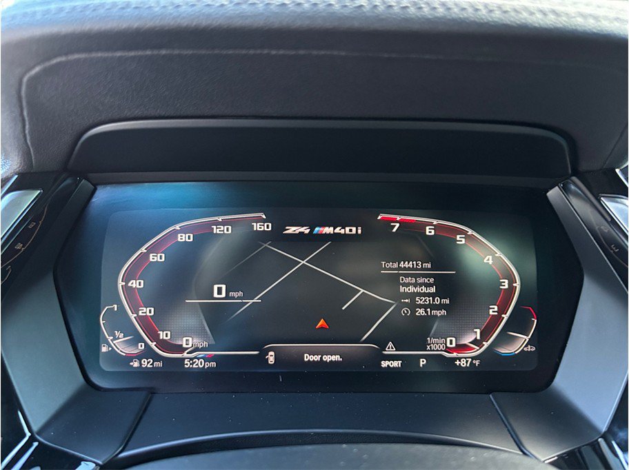 Used 2020 BMW Z4 M40i RWD image 25
