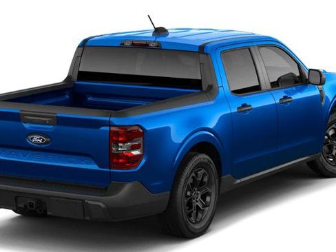 New 2026 Ford Maverick XLT image 29