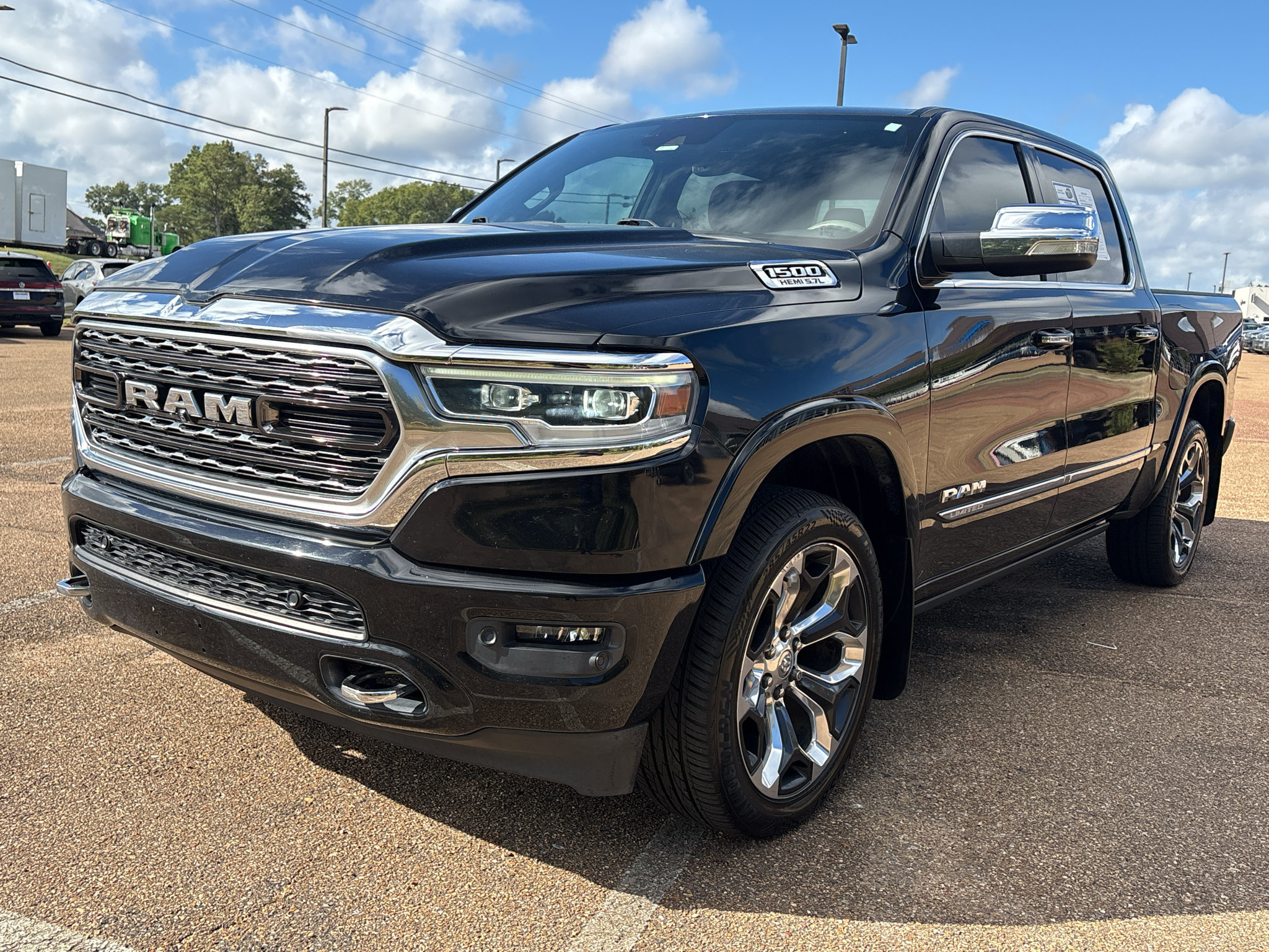 Used 2020 RAM 1500 Limited AWD/4WD image 9