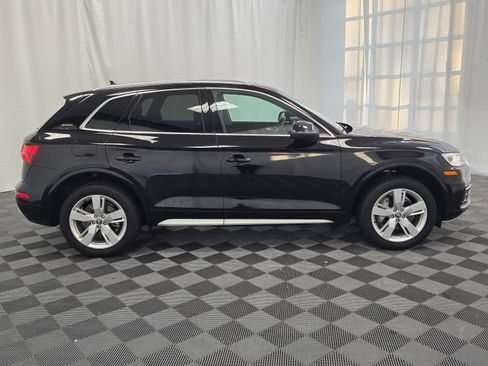 Used 2018 Audi Q5 2.0T Premium Plus w/ Premium Plus Package image 7