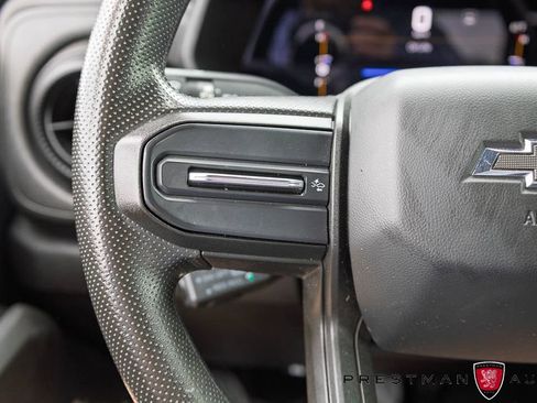 Used 2023 Chevrolet Colorado Trail Boss AWD/4WD image 24
