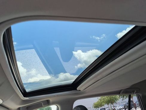 Used 2018 Toyota RAV4 Limited w/ All Weather Liner Package AWD/4WD image 20