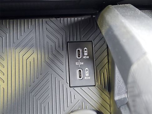 New 2026 Toyota Tacoma 4x4 Double Cab Hybrid image 14