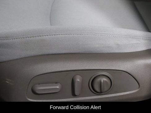 Used 2022 Chevrolet Malibu LS w/ Driver Confidence Package II FWD image 17