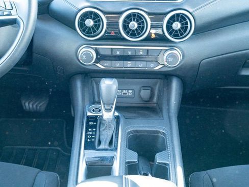 Used 2024 Nissan Sentra SV image 31