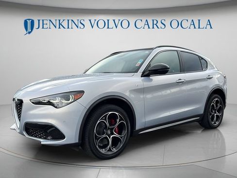 Used 2024 Alfa Romeo Stelvio Ti w/ Active Assist Plus Package AWD/4WD image 7