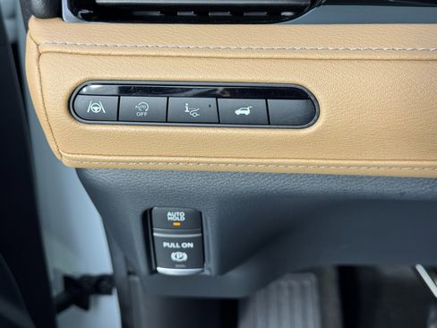 Used 2025 INFINITI QX80 Luxe w/ Cargo Package image 19