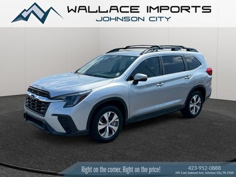 Certified 2023 Subaru Ascent Premium w/ Convenience Package AWD/4WD image 2