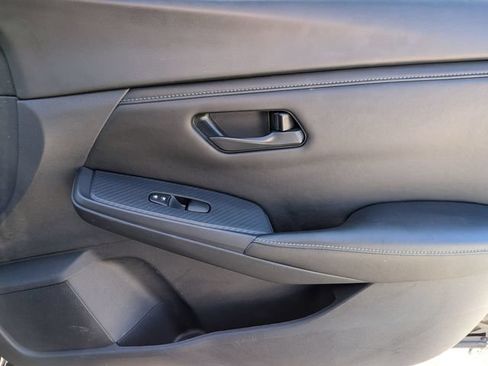 Used 2024 Nissan Sentra S FWD image 34