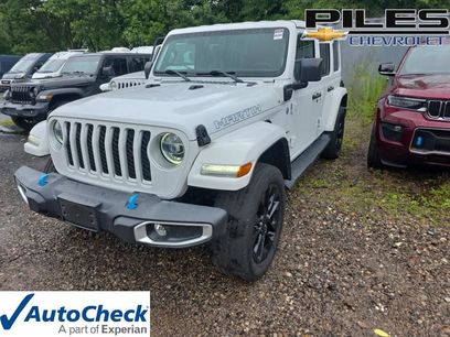 Used 2022 Jeep Wrangler Unlimited Sahara w/ Cold Weather Group