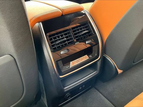 Used 2024 BMW X5 sDrive40i w/ M Sport Package RWD image 28