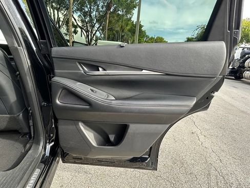 Used 2023 INFINITI QX60 Luxe w/ Cargo Package AWD/4WD image 30