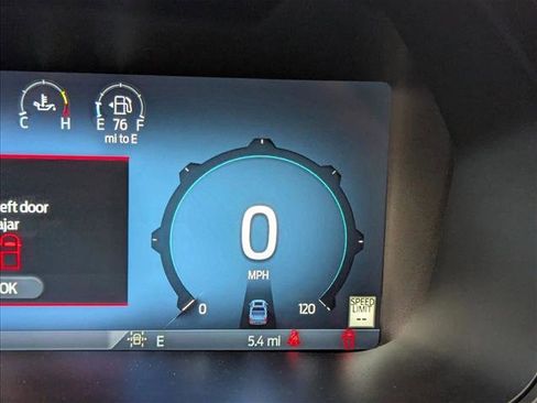 New 2025 Ford F150 Lariat w/ Equipment Group 501A Mid image 10