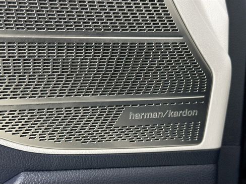 Used 2023 Hyundai Palisade Calligraphy image 19