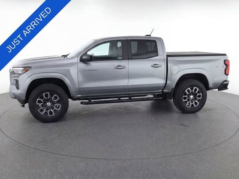 Used 2023 Chevrolet Colorado LT w/ LT Convenience Package III AWD/4WD image 12
