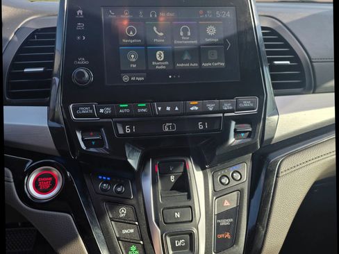 Used 2019 Honda Odyssey Elite image 16