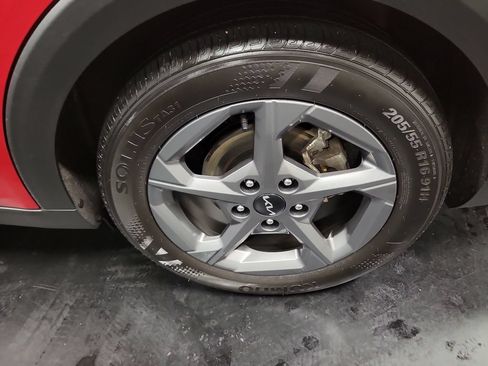 Used 2025 Kia K4 FWD image 12