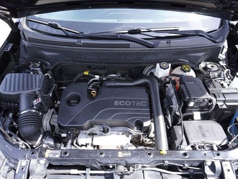 Used 2020 Chevrolet Equinox LT FWD image 30