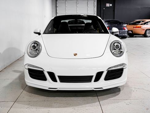 Used 2014 Porsche 911 Carrera image 5
