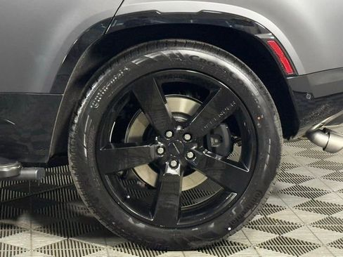 New 2026 Land Rover Defender 110 V8 image 12