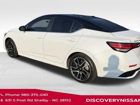 Certified 2025 Nissan Sentra SR w/ SR Premium Package FWD image 9