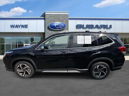 Certified 2023 Subaru Forester Touring AWD/4WD image 5