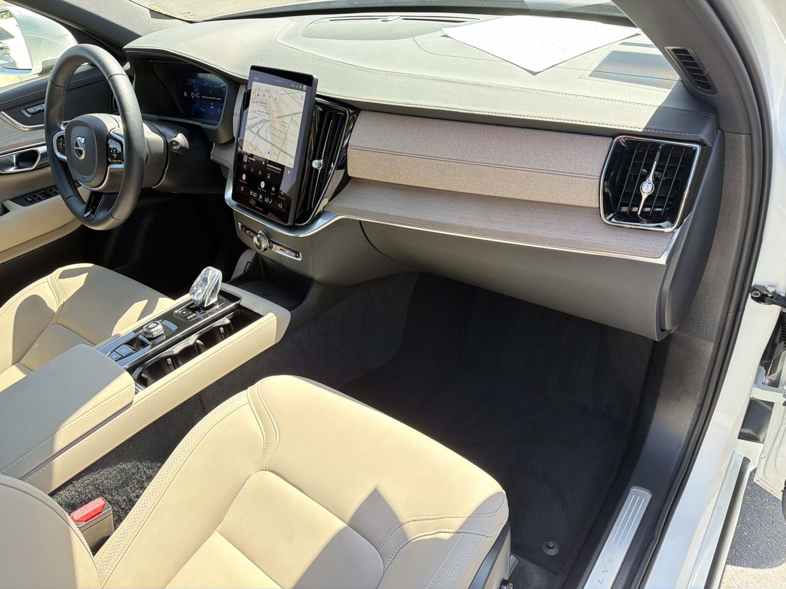 New 2026 Volvo XC90 B6 Plus AWD/4WD image 27