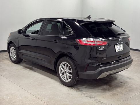 Certified 2023 Ford Edge SEL image 6