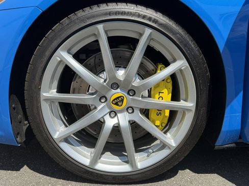 New 2025 Lotus Emira image 10