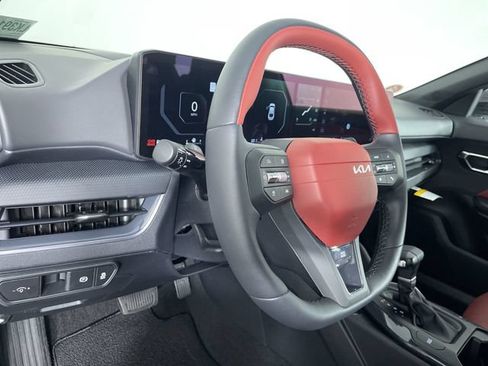New 2026 Kia K4 EX w/ GT-Line Premium Package FWD image 28