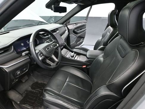 Used 2022 Jeep Grand Cherokee L Overland w/ Advanced Protech Group III image 27