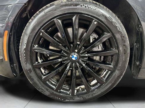 Used 2016 BMW 750i RWD image 64