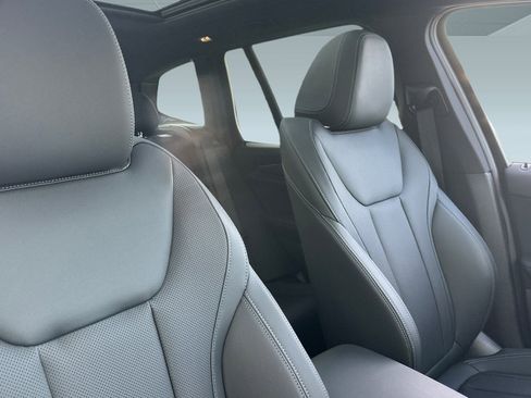 Used 2024 BMW X3 xDrive30i w/ Convenience Package image 29