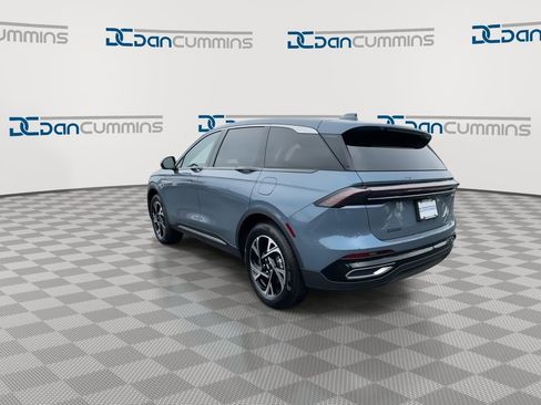 New 2025 Lincoln Nautilus Premier w/ Equipment Group 102A AWD/4WD image 6