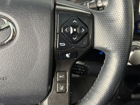 Used 2024 Toyota 4Runner TRD Off-Road Premium w/ Moonroof Package AWD/4WD image 16