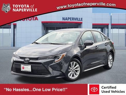 Used 2026 Toyota Corolla LE w/ LE Premium Package FWD image 1