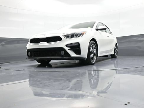 Used 2019 Kia Forte LXS FWD image 24