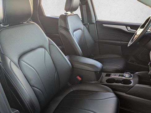 Used 2025 Ford Escape SE w/ PHEV Premium Package FWD image 23