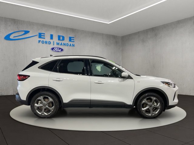 Certified 2025 Ford Escape ST-Line Select AWD/4WD image 19