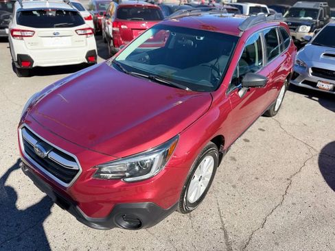 Used 2019 Subaru Outback 2.5i image 8