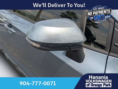 Used 2021 Toyota Corolla SE FWD image 11