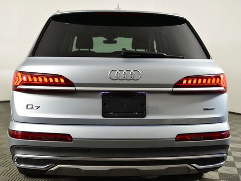 Certified 2023 Audi Q7 2.0T Premium image 8